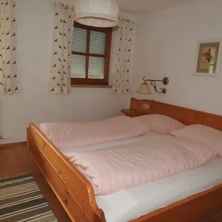 Apartmán Wohnung Laerchberg